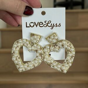 Love Lyss Penelope Pear Pearl Heart Statement Earrings